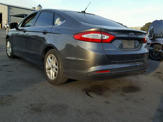 3FA6P0H78GR260136 - 2016 FORD FUSION SE GRAY photo 3