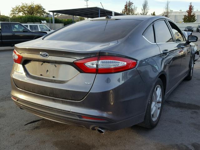 3FA6P0H78GR260136 - 2016 FORD FUSION SE GRAY photo 4