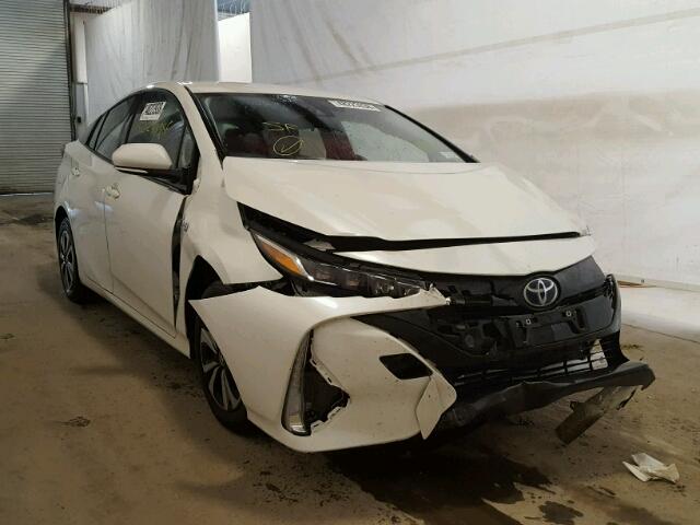 JTDKARFP0H3064452 - 2017 TOYOTA PRIUS PRIM WHITE photo 1