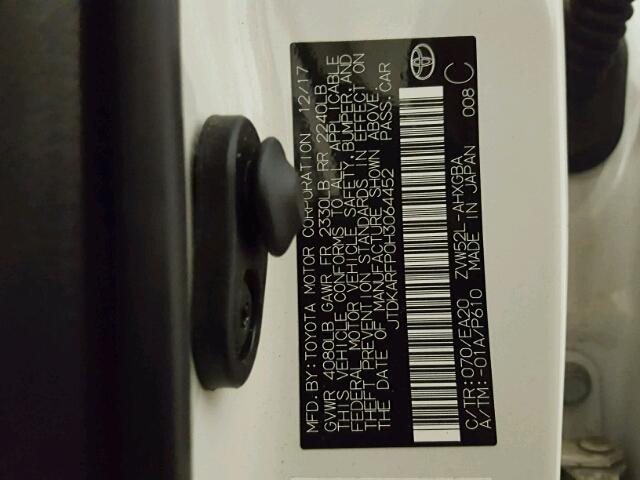 JTDKARFP0H3064452 - 2017 TOYOTA PRIUS PRIM თეთრი ფოტო 10