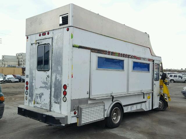 5B4KPD27183429220 - 2008 WORKHORSE CUSTOM CHASSIS COMMERCIAL 黄色 照片 4