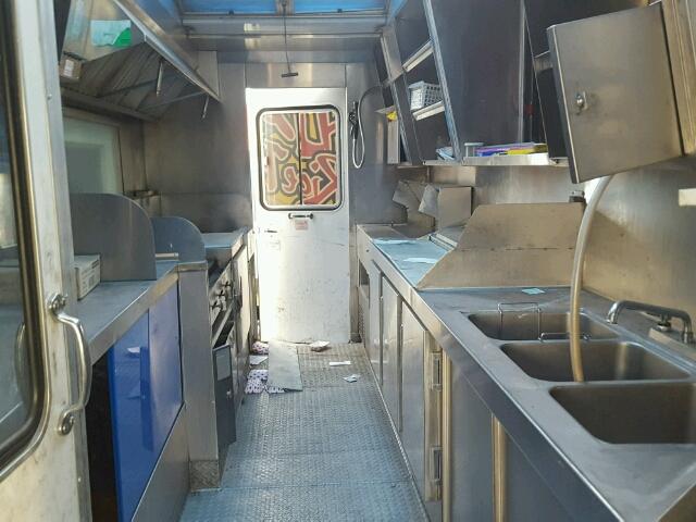 5B4KPD27183429220 - 2008 WORKHORSE CUSTOM CHASSIS COMMERCIAL 黄色 照片 6