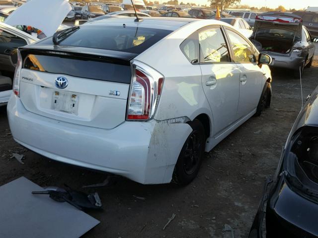 JTDKN3DUXE1859428 - 2014 TOYOTA PRIUS WHITE photo 4