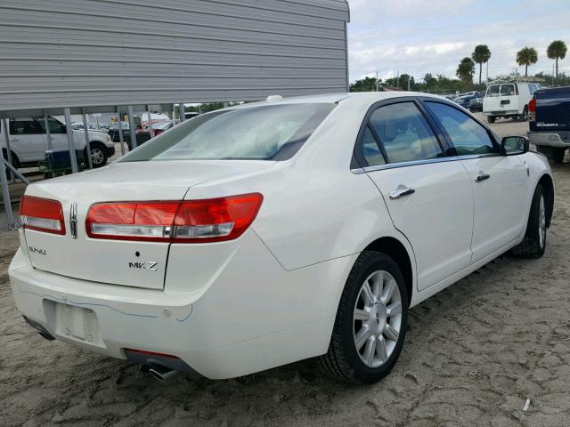 3LNHL2GC5CR803411 - 2012 LINCOLN MKZ WHITE photo 4