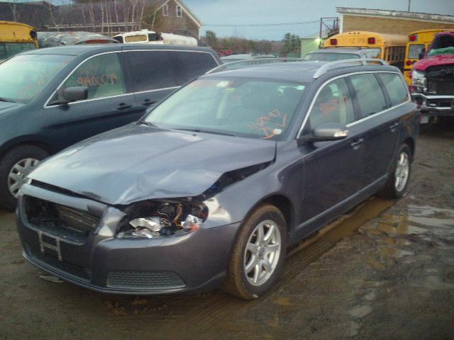 YV1BW982881052526 - 2008 VOLVO V70 3.2 GRAY photo 2