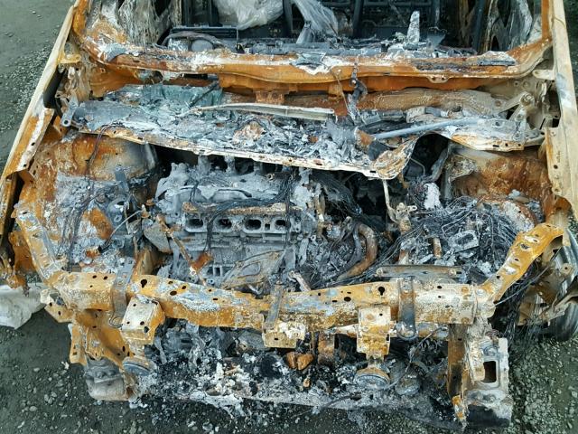 JTDZN3EU2E3294576 - 2014 TOYOTA PRIUS V BURN photo 7