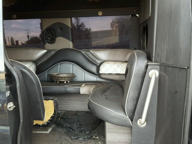 WD3PF4CCXB5530292 - 2011 MERCEDES-BENZ SPRINTER 3 BLACK photo 6