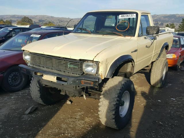 JT4RN48S1D0079691 - 1983 TOYOTA PICKUP RN4 CREAM photo 2