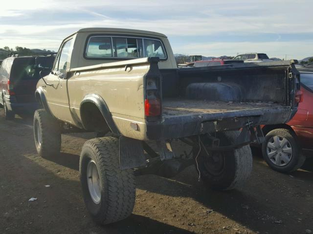 JT4RN48S1D0079691 - 1983 TOYOTA PICKUP RN4 CREAM photo 3