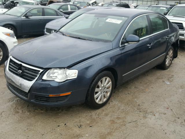 WVWJK93C48E079888 - 2008 VOLKSWAGEN PASSAT TUR BLUE photo 2