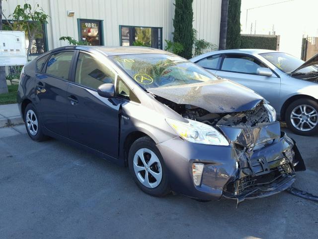 JTDKN3DU3F0477166 - 2015 TOYOTA PRIUS GRAY photo 1