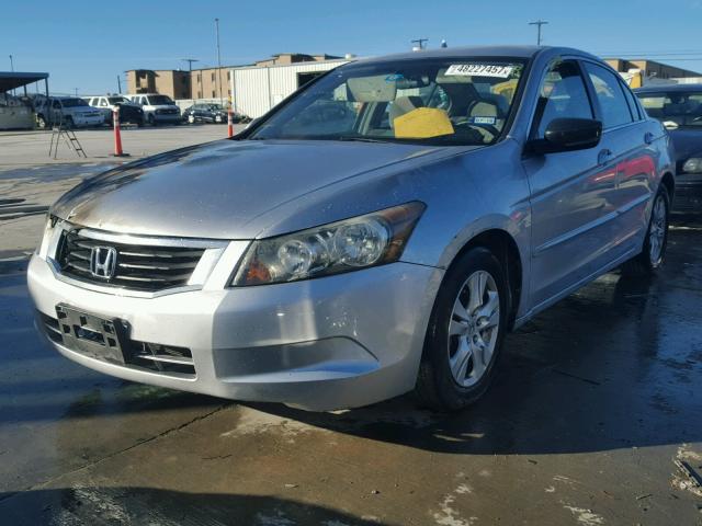 1HGCP26418A063680 - 2008 HONDA ACCORD LXP SILVER photo 2