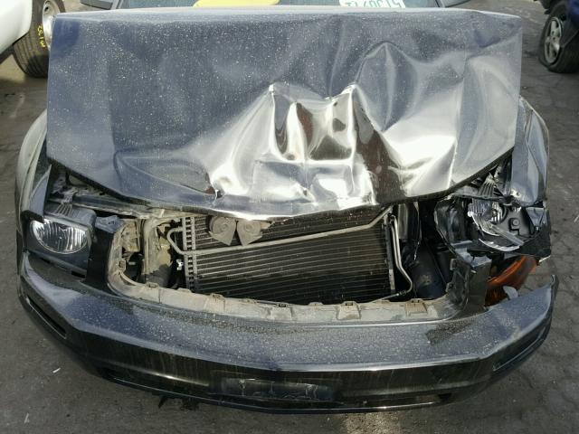 1ZVFT84N355232203 - 2005 FORD MUSTANG BLACK photo 7