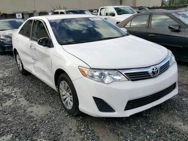 4T1BF1FK8EU805004 - 2014 TOYOTA CAMRY L WHITE photo 1