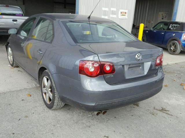 3VWHZ71K78M007020 - 2008 VOLKSWAGEN JETTA S GRAY photo 3