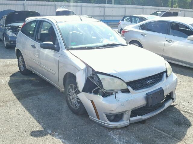 1FAFP31N86W227627 - 2006 FORD FOCUS ZX3 SILVER photo 1