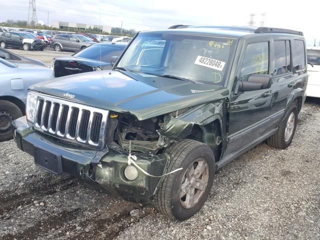 1J8HG48KX8C188508 - 2008 JEEP COMMANDER GREEN photo 2