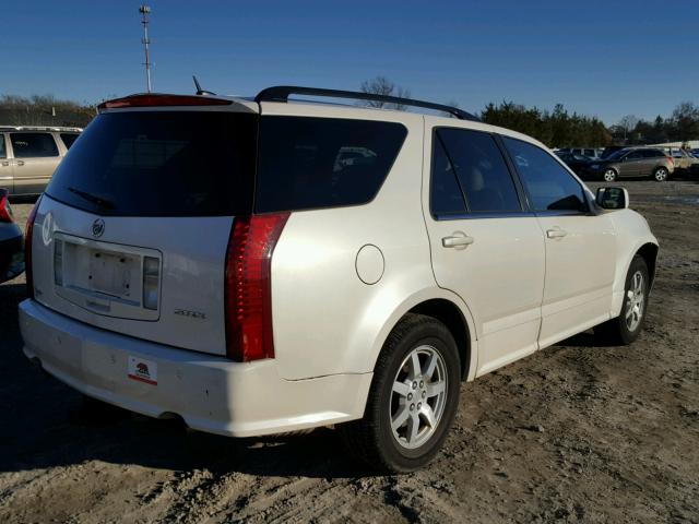 1GYEE637460147122 - 2006 CADILLAC SRX WHITE photo 4