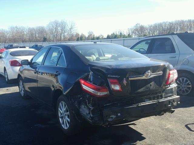 4T1BF3EK2BU642309 - 2011 TOYOTA CAMRY BASE BLACK photo 3