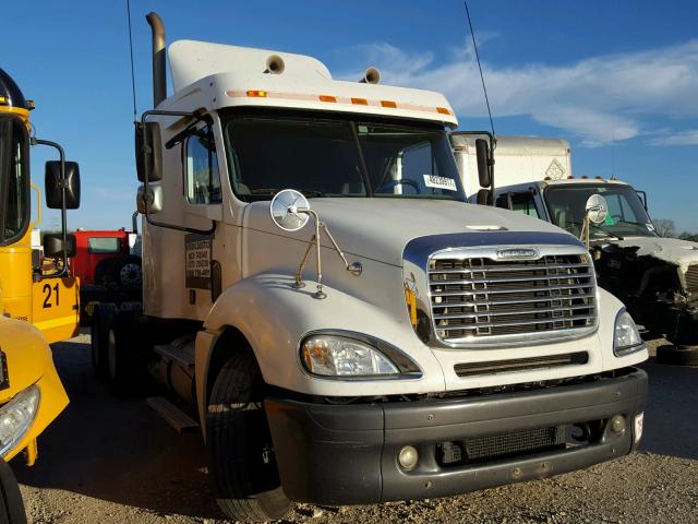 1FUJA6CK87LW99560 - 2007 FREIGHTLINER CONVENTION WHITE photo 1