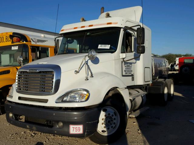 1FUJA6CK87LW99560 - 2007 FREIGHTLINER CONVENTION WHITE photo 2