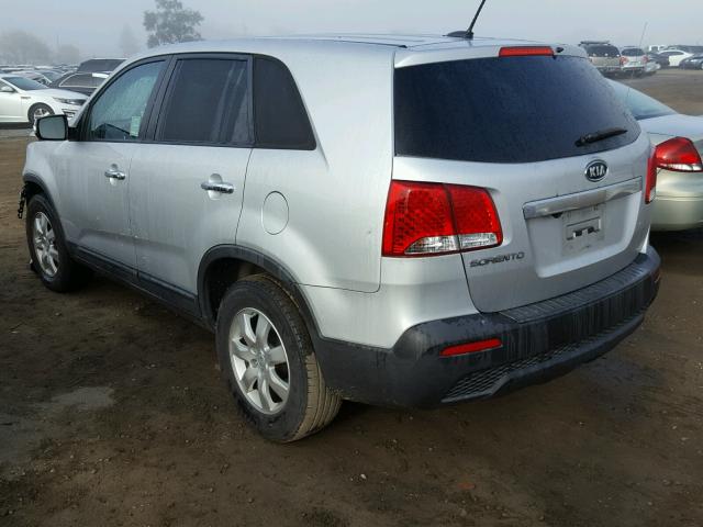 5XYKT4A19DG391471 - 2013 KIA SORENTO LX SILVER photo 3