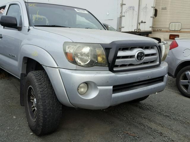 3TMJU4GN2AM098593 - 2010 TOYOTA TACOMA DOU SILVER photo 9