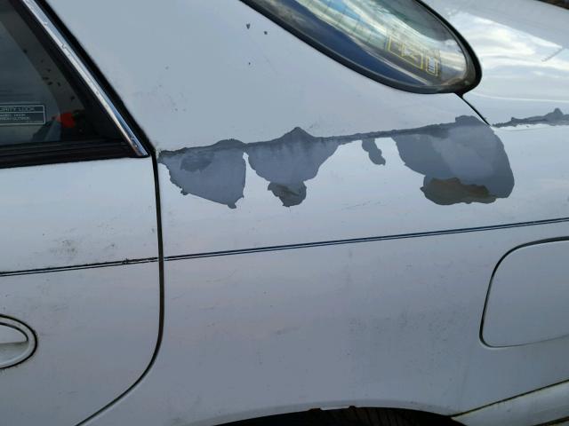 2G4WS52M2V1407178 - 1997 BUICK CENTURY CU WHITE photo 9