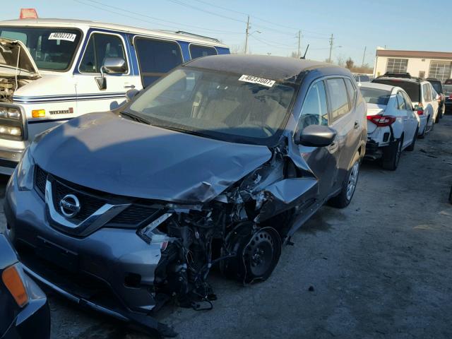 KNMAT2MV7GP695365 - 2016 NISSAN ROGUE S GRAY photo 2