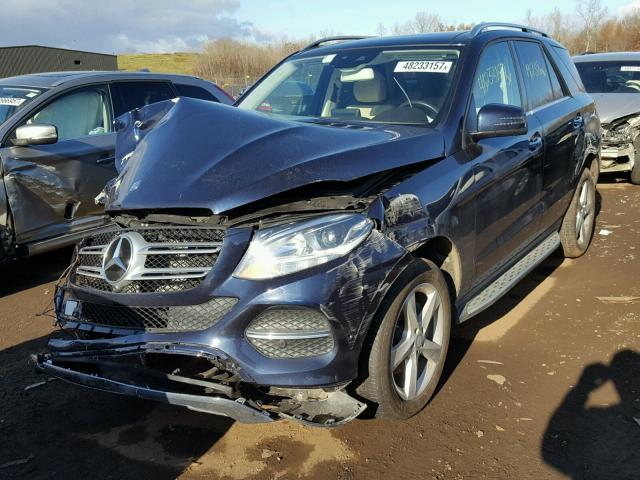 4JGDA0EB6GA766601 - 2016 MERCEDES-BENZ GLE 300D 4 BLUE photo 2