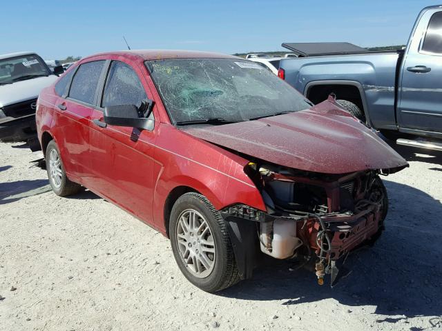 1FAHP3FN8AW248312 - 2010 FORD FOCUS SE MAROON photo 1