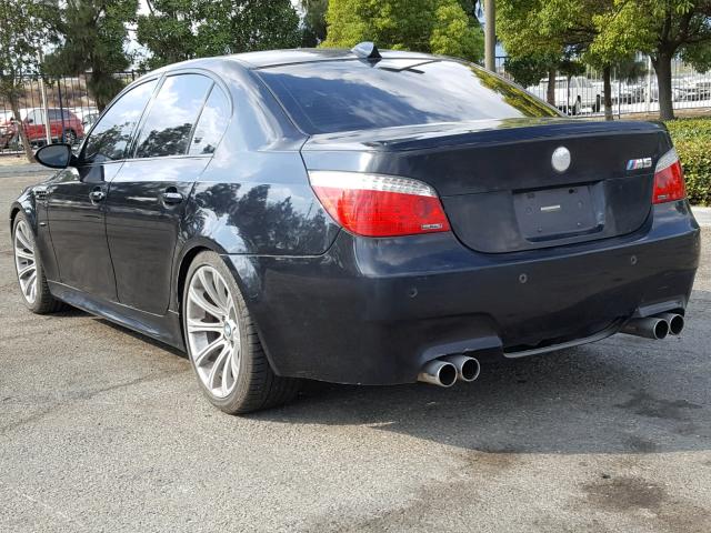 WBSNB93508CX09557 - 2008 BMW M5 CHARCOAL photo 3