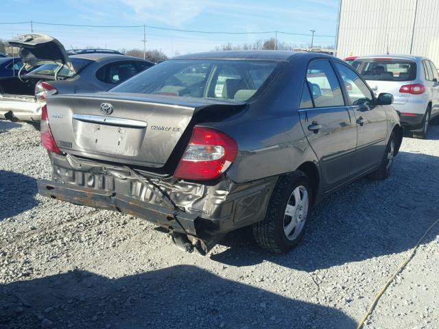 4T1BE32K14U911216 - 2004 TOYOTA CAMRY LE 灰色 照片 4