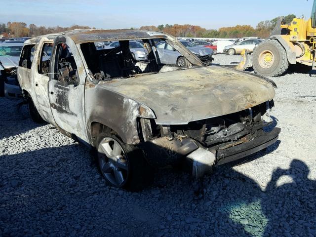 1GNFC16JX7R241763 - 2007 CHEVROLET SUBURBAN C WHITE photo 1