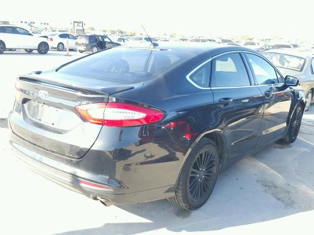 1FA6P0HD7F5106587 - 2015 FORD FUSION SE BLACK photo 4