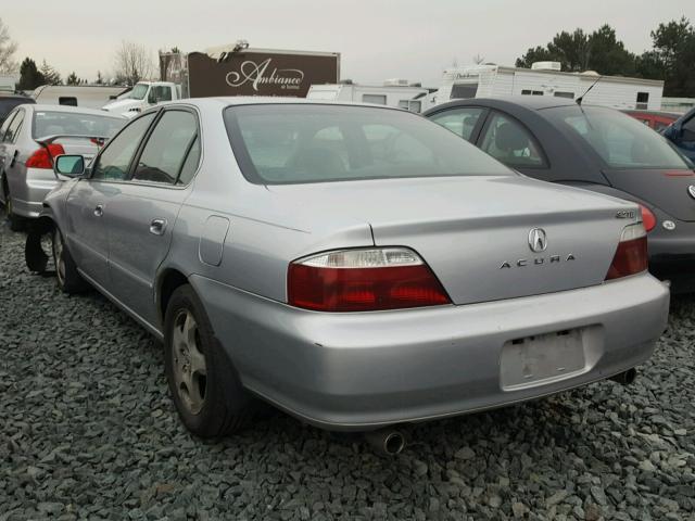 19UUA56673A033326 - 2003 ACURA 3.2TL SILVER photo 3