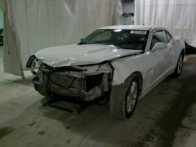 2G1FB1E38F9308831 - 2015 CHEVROLET CAMARO LS WHITE photo 2