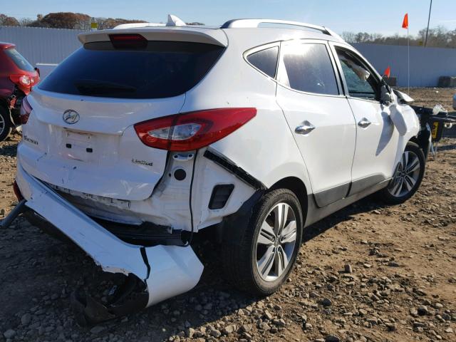 KM8JU3AG4FU004958 - 2015 HYUNDAI TUCSON LIM WHITE photo 4