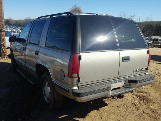 1GNEK13R5XJ519752 - 1999 CHEVROLET TAHOE K150 TAN photo 3