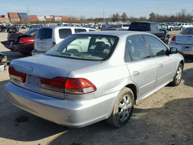 1HGCG56672A021198 - 2002 HONDA ACCORD EX SILVER photo 4