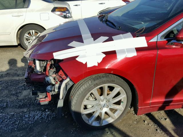 3LN6L2LU1FR614720 - 2015 LINCOLN MKZ HYBRID RED photo 10