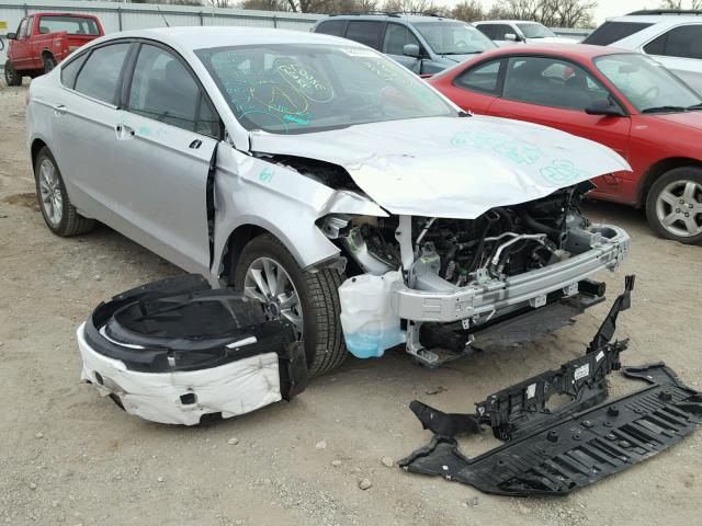 3FA6P0H73HR398183 - 2017 FORD FUSION SE SILVER photo 1