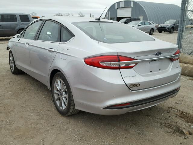 3FA6P0H73HR398183 - 2017 FORD FUSION SE SILVER photo 3