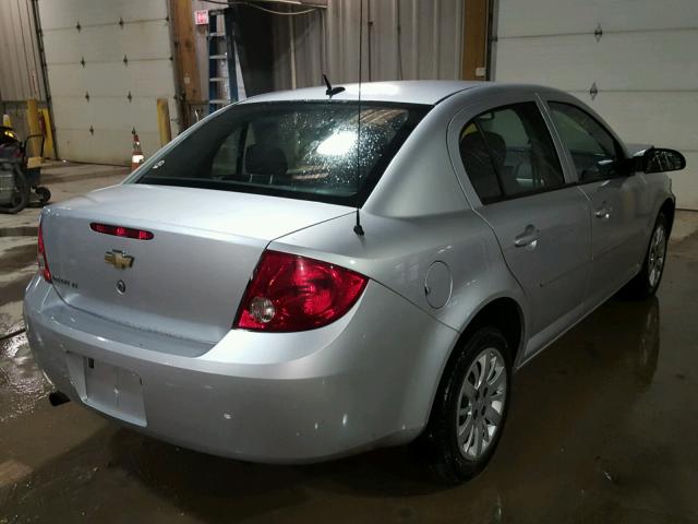 1G1AT58H097237894 - 2009 CHEVROLET COBALT LT SILVER photo 4