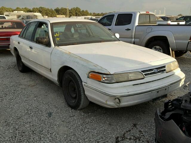 2FALP73W1VX143717 - 1997 FORD CROWN VICT WHITE photo 1