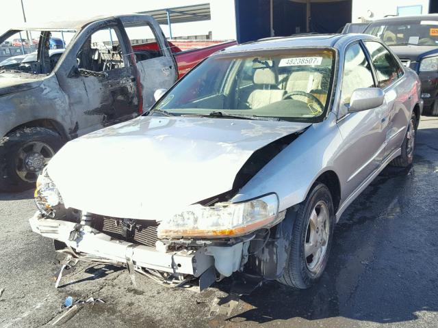 JHMCG5555XC030922 - 1999 HONDA ACCORD EX GOLD photo 2