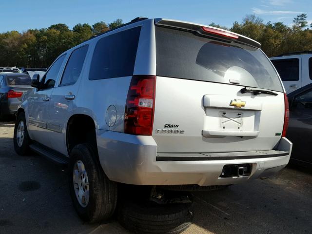 1GNSCAE09BR356676 - 2011 CHEVROLET TAHOE C150 SILVER photo 3