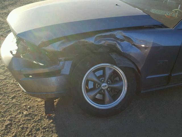 1ZVFT82H765142101 - 2006 FORD MUSTANG GT GRAY photo 9