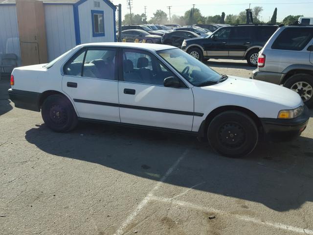 1HGCB7540PA167993 - 1993 HONDA ACCORD DX WHITE photo 10