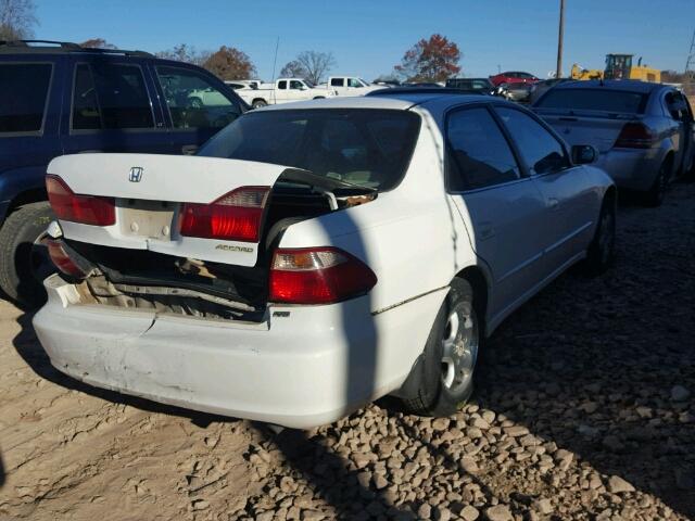 1HGCG1650WA069549 - 1998 HONDA ACCORD EX WHITE photo 4